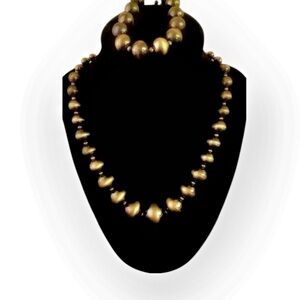 SIGNED ALABASTER COMPANY MATINEE Vintage Necklace and Bracelet Set Bronze